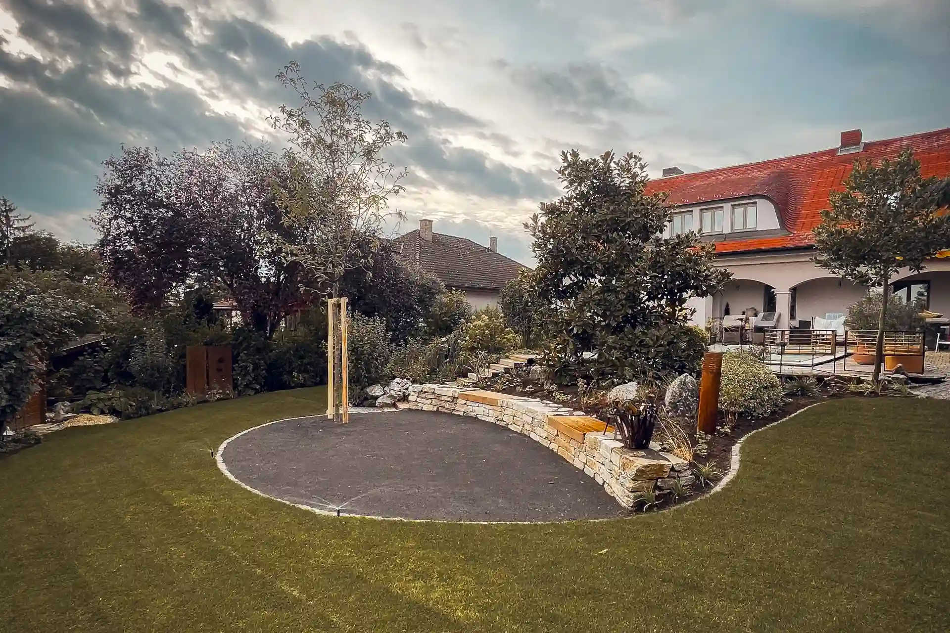 Moderne Gartengestaltung von Freigeist
